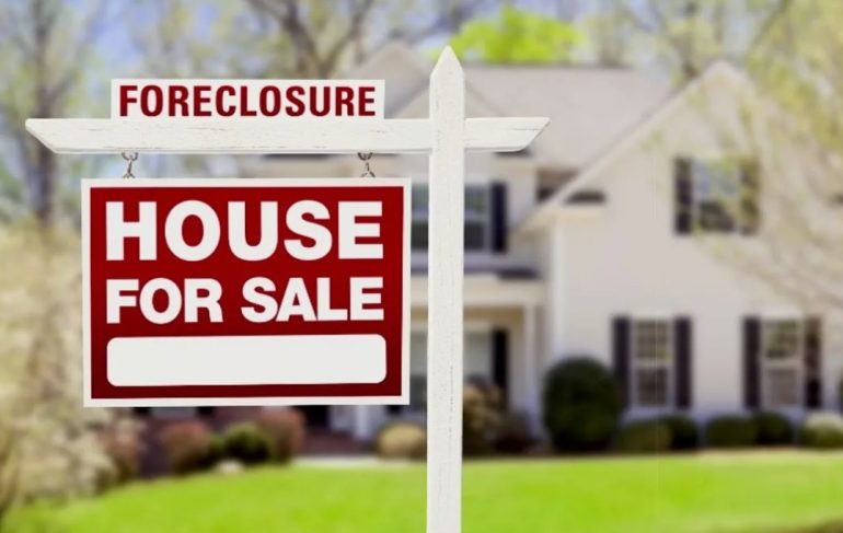 Foreclosure homes and bank owned properties for sale: is now the right time to invest