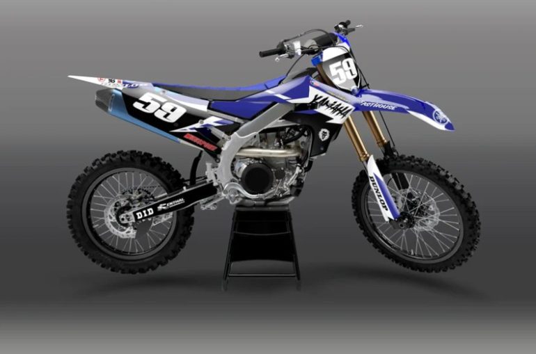 Custom Yamaha Graphics for a Signature Bike Build